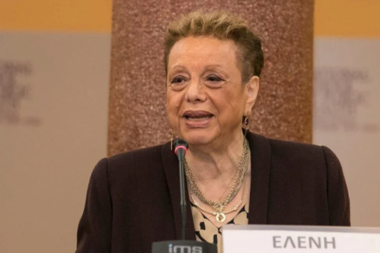 Παραδέχονται τα εγκλήματα τους! Γιαμαρέλλου: «Με τις μάσκες που φορούσαμε ο οργανισμός δεν δημιουργούσε αντισώματα» – Δεν θα πρέπει να διωχθούν νομικά όλοι αυτοί;;;