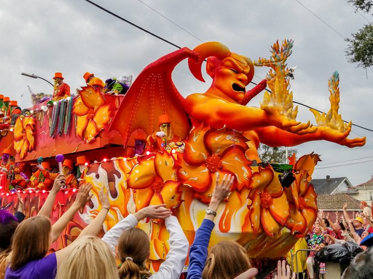 Διατὶ τὰ ἴχνη τῆς ὑπόθεσης ζόμπυς χάνονται ἀπὸ τὴν ἰχνηλάτιση; Ἰδοὺ ποῖα εἶναι & ἀπὸ ποῦ προέρχονται !