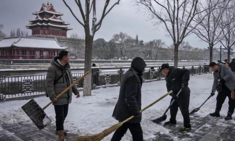 Συναγερμός στην Κίνα για χιονοθύελλες και πολικές θερμοκρασίες – Εντυπωσιακό βίντεο από το Σινικό Τείχος στα λευκά