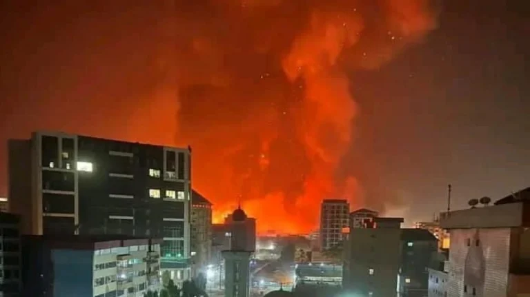 Γουινέα: Τουλάχιστον 8 νεκροί και 84 τραυματίες από έκρηξη σε σταθμό εκφόρτωσης πετρελαίου