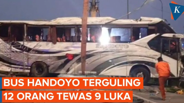 Ατύχημα λεωφορείου στην Ινδονησία: 12 άνθρωποι σκοτώθηκαν και άλλοι επτά τραυματίστηκαν
