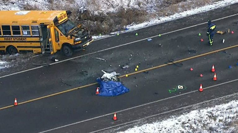 Καναδά: Δύο ζωές και τρεις τραυματισμοί σε θανατηφόρα σύγκρουση μεταξύ ενός SUV με σχολικό λεωφορείο
