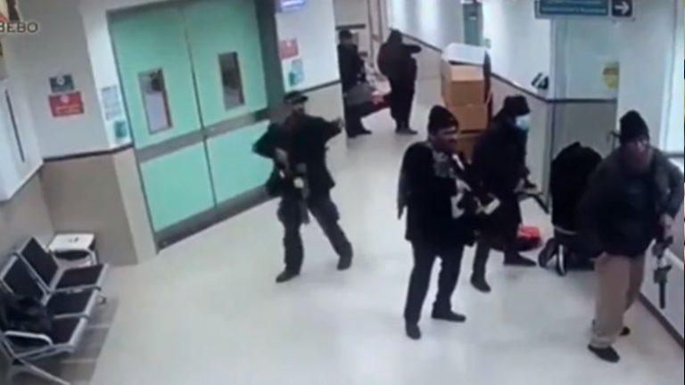 Γαζά: Ισραηλινοί στρατιώτες μεταμφιεσμένοι νοσηλευτές εκτέλεσαν τρεις Παλαιστίνιους μέσα σε νοσοκομείο