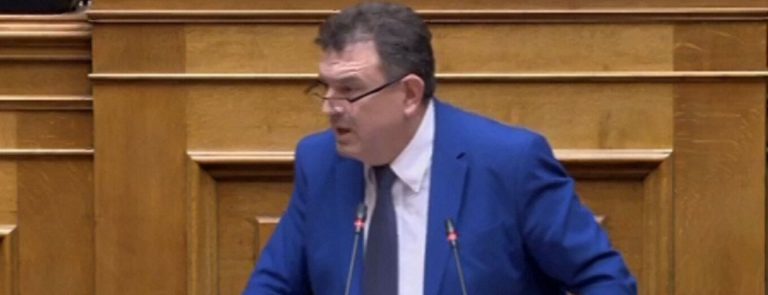 Ν.Παπαδόπουλος: «Ο Σον Μπάρμπερ πέθανε από το εμβόλιο κατά Covid – Θέλετε να εμβολιάσετε τον κόσμο μέχρι θανάτου»!