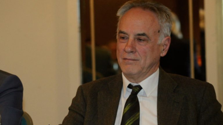 Πέθανε ο πρώην βουλευτής της Αριστεράς, Νίκος Τσούκαλης