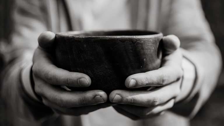 Αξιωματούχος του ΟΗΕ προειδοποιεί για “αναπόφευκτο” λιμό με τις χώρες που διακόπτουν τη χρηματοδότηση της UNRWA