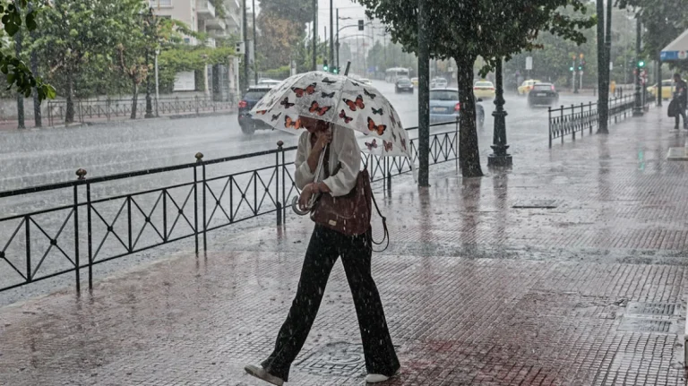 Έκτακτο Δελτίο Επιδείνωσης Καιρού: Ισχυρές βροχές, καταιγίδες και χαλάζι από το βράδυ της Κυριακής