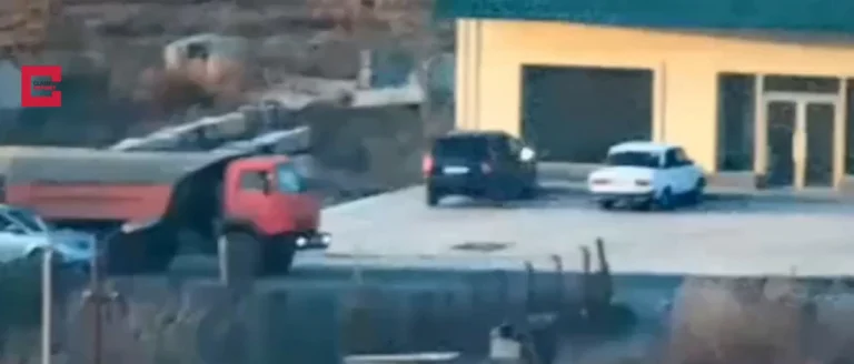 Συγκέντρωση στρατιωτικών δυνάμεων στα σύνορα Αρμενίας και Αζερμπαϊτζάν