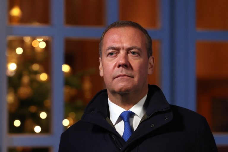 Μεντβέντεφ: Αυτό είπε για το χτύπημα κοντά σε Μητσοτάκη και Ζελένσκι!