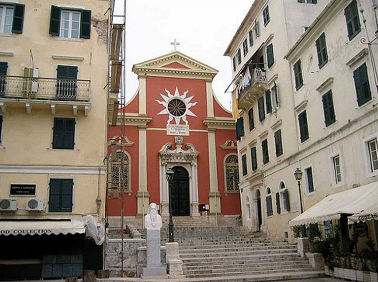 Εκτός Εκκλησίας θέτει η Μητρόπολη Κέρκυρας βουλευτές της περιφέρειας που υπερψήφισαν το ανομοθέτημα!