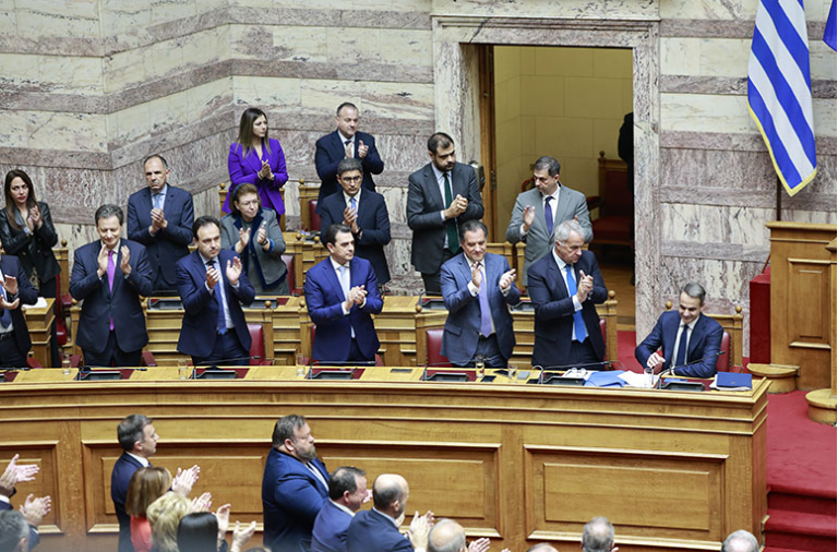 Kαταψηφίστηκε η πρόταση δυσπιστίας