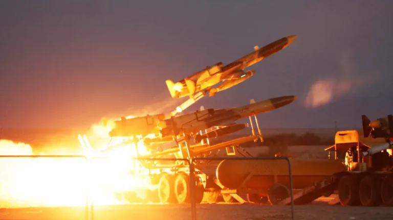 Στις 02:00 αναμένεται να φτάσουν τα ιρανικά drone στο Ισράηλ – Είμαστε έτοιμοι, λέει ο Νετανιάχου