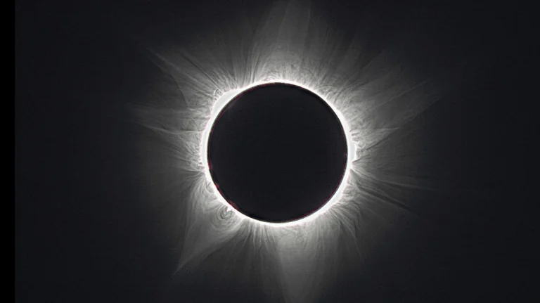 Ολική έκλειψη ηλίου τη Δευτέρα 8 Απριλίου – Έλληνες επιστήμονες ταξιδεύουν στην Αμερική για το φαινόμενο