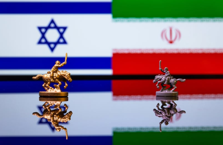 Ιράν εναντίον Ισραήλ: Ιράν: Τι θα συμβεί στη συνέχεια τώρα που έπεσαν πυροβολισμοί;