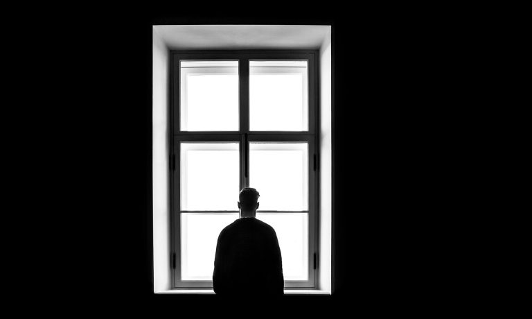 Ο «ζωντανός Νοστράδαμος» προβλέπει «τρεις ημέρες σκοταδιού» από ένα τεχνολογικό μπλακάουτ