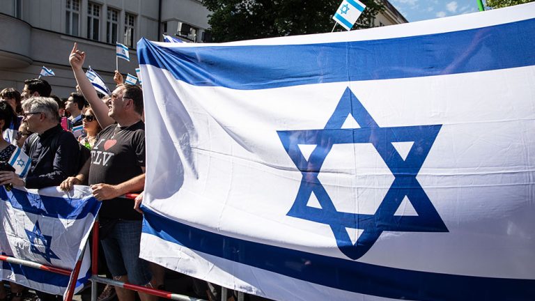 Το Ισραήλ λογοκρίνει και σκοτώνει δημοσιογράφους που αποκάλυψαν τις φρικαλεότητες στη Γάζα