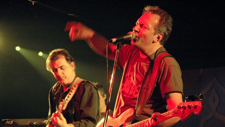 Πέθανε ο θρυλικός τραγουδιστής της ροκ Αντώνης Τουρκογιώργης