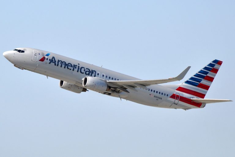 Ντάλας: Boeing της American Airlines παρασύρθηκε από φυσούνα λόγω ισχυρού ανέμου!