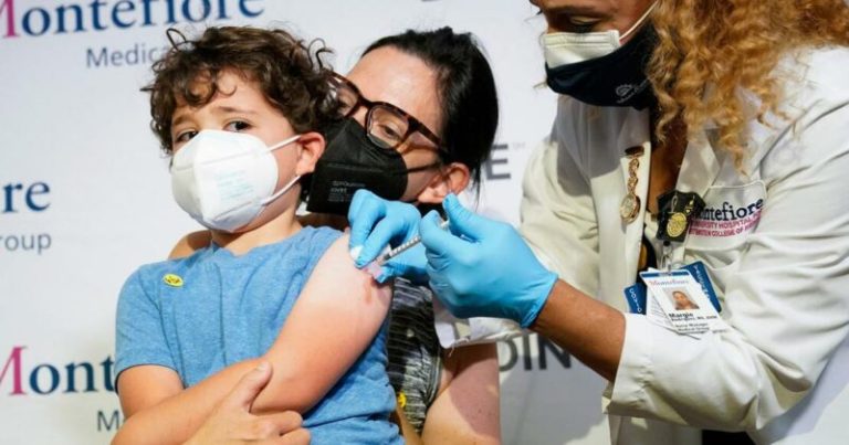 Το CDC παραδέχεται ότι οι ενέσεις Covid σκότωσαν 500.000 παιδιά και νεαρούς ενήλικες