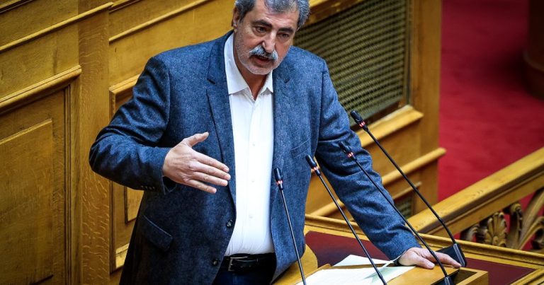 Νέα παρέμβαση Πολάκη για την πανδημία και τα εμβόλια! Χαμός!