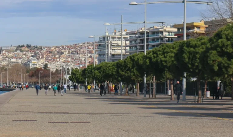 Θρίλερ στη Θεσσαλονίκη: 47χρονος εντοπίστηκε νεκρός από καμεριέρα μέσα σε ξενοδοχείο