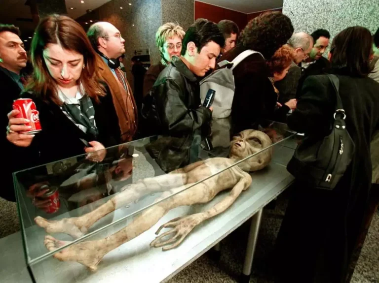 Οι εξωγήινοι ζούν ανάμεσά μας, υποστηρίζει μελέτη του Χάρβαρντ – Ποια είναι τα «κρυπτογήινα» όντα