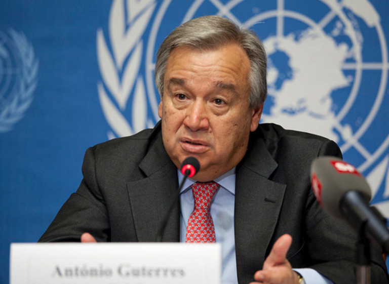 Η ελευθερία του λόγου σε κίνδυνο: Ο ΟΗΕ πιέζει για παγκόσμια εξάλειψη της “ρητορικής μίσους”