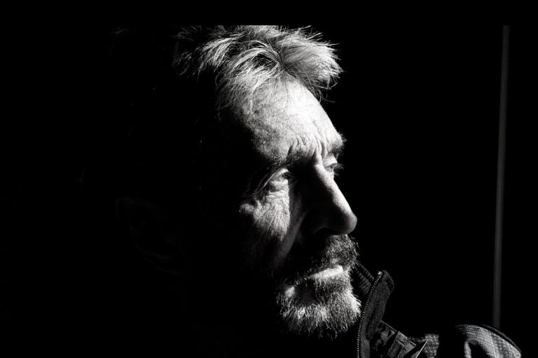 Αμερικανικές εκλογές: Το μυστηριώδες και προφητικό tweet του John McAfee από το 2020