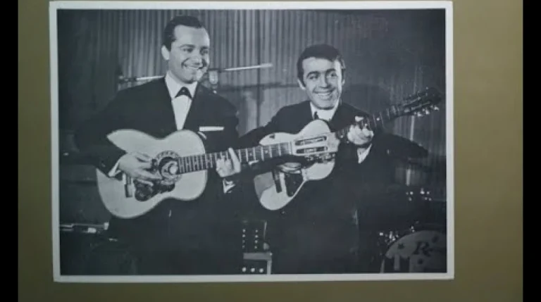 Πέθανε ο τραγουδιστής Γιάννης Κατσάμπας