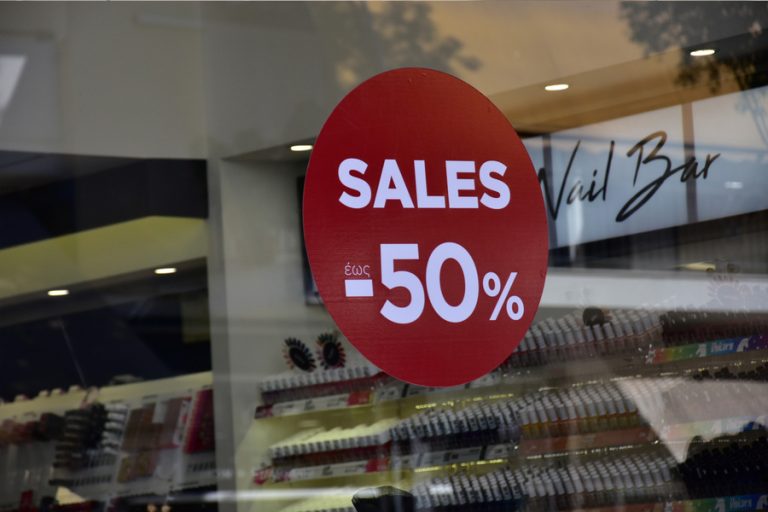 Πάνω από 18 δισ. ευρώ ο τζίρος στο ελληνικό λιανεμπόριο για το δεύτερο τρίμηνο του 2024