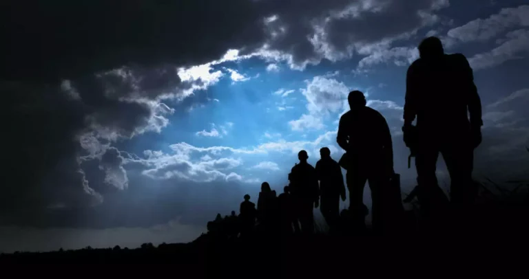 Καθημερινά τα δρομολόγια… απόγνωσης- 18 μετανάστες βρέθηκαν στη Μονή Κουδουμά