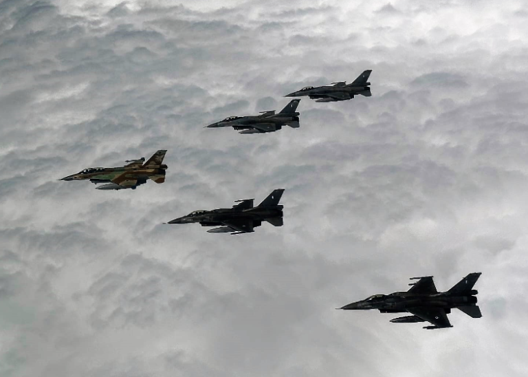 Test των Ισραηλινών πάνω από το Λίβανο με πολεμικά αεροσκάφη