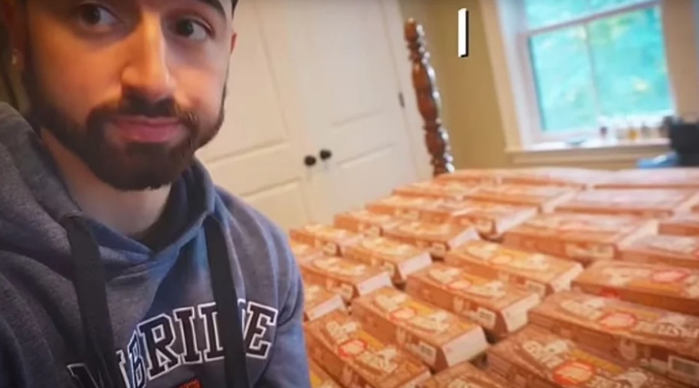 Το πείραμα ενός φοιτητή Ιατρικής: Έφαγε 700 αυγά σε έναν μήνα, τι συνέβη με τη χοληστερόλη του