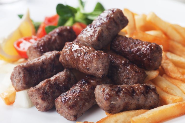 Ο ΕΦΕΤ ανακαλεί από την αγορά σουτζουκάκια με σαλμονέλα – Δείτε ποια αφορά