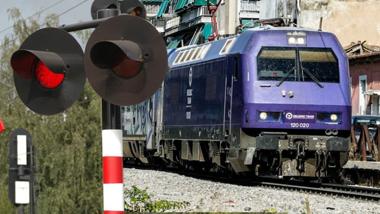 Τρένο παρέσυρε αυτοκίνητο σε αφύλακτη διάβαση στο Σουφλί