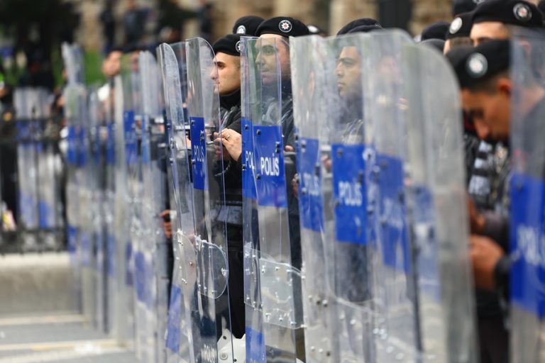 «Συναγερμός» στα αεροδρόμια όλης της Τουρκίας! Φόβοι για πιθανά τρομοκρατικά χτυπήματα