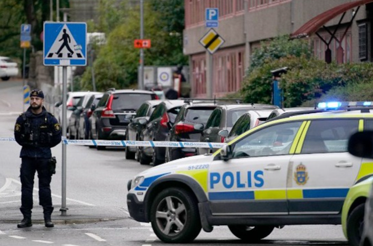 Σουηδία: Ένας τραυματίας από πυροβολισμούς σε εμπορικό κέντρο – Aνήλικος συνελήφθη ως ύποπτος