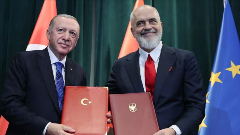 Η τελευταία υπογραφή για την από κοινού επίθεση κατά της Ελλάδος και οι ρήσεις του Οσίου Παϊσίου.