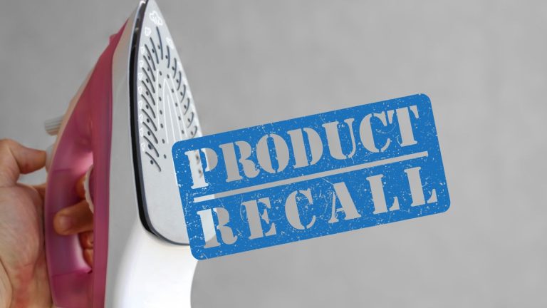 Ανακαλούνται δημοφιλή ατμοσίδερα λόγω κινδύνου εγκαυμάτων και τραυματισμών