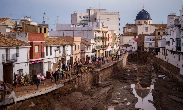 Ισπανία: Προειδοποιήσεις για νέο κακοκαιρικό χάος δύο εβδομάδες μετά τις φονικές πλημμύρες