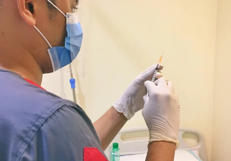 Ανησυχία στην Ευρώπη: Εντοπίστηκαν δείγματα ιού πολιομυελίτιδας στα λύματα πολλών πόλεων