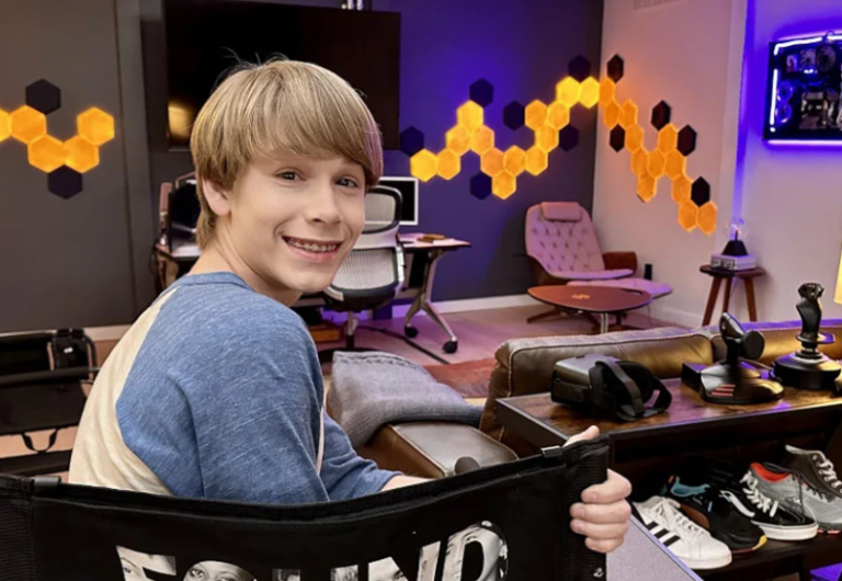 Σκοτώθηκε ο ηθοποιός του Baby Driver, Χάντσον Μικ, σε ηλικία 16 ετών