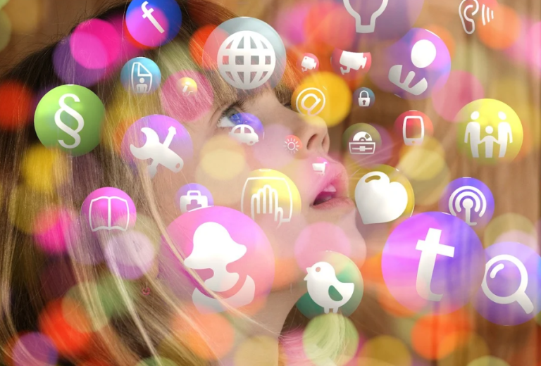 Πώς επηρεάζει τους ανηλίκους η υπερβολική χρήση της τεχνολογίας -Τι είναι το συνδρομο GOLAC, πώς εκδηλώνεται