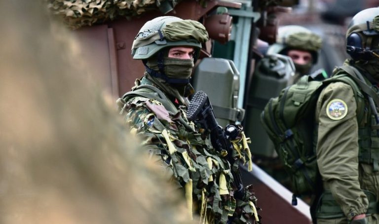 Σε ποια στρατόπεδα μπαίνει λουκέτο άμεσα ποιες μονάδες συγχωνεύονται στον Έβρο και στην Κω