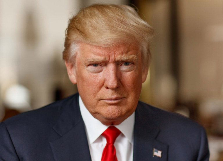 Ο Τραμπ κατηγορεί τον κυβερνήτη της Καλιφόρνιας για την φωτιά – «Προτίμησε να σώσει ένα άχρηστο ψάρι»