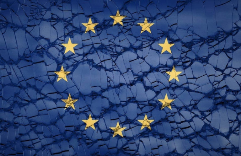 Τέσσερις κυβερνήσεις στην Ευρώπη καταρρέουν… έφτασε το τέλος της Ένωσης – Τα 15 λάθη που έκανε η ελίτ και της κοστίζουν