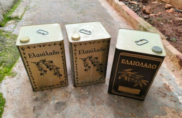 Παρολίγον αυτόφωρο και πρόστιμο €40.000 για 86χρονη επειδή ο γιός της (που είναι ελαιοπαραγωγός) της έστειλε ελαιόλαδο χωρίς παραστατικά!