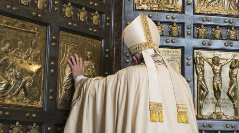 Βατικανό: Άνοιξε και η Αγία Πύλη της Βασιλικής του Αποστόλου Παύλου για πρώτη φορά στην ιστορία