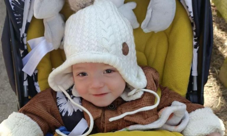 Φρικτό έγκλημα στη Βρετανία: Πατριός ταρακούνησε μέχρι θανάτου 2χρονο αγοράκι