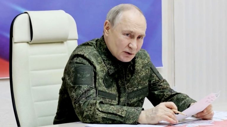 Επίδειξη ισχύος από τον ένστολο Putin: Να εξαλείψουμε οριστικά τον εχθρό στο Kursk – Gerasimov: Ανακτήσαμε το 86% των εδαφών